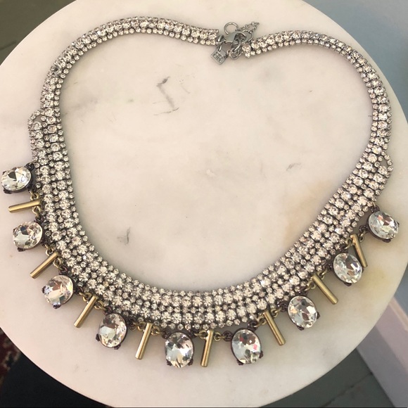 🛍 3/$30 BR statement necklace